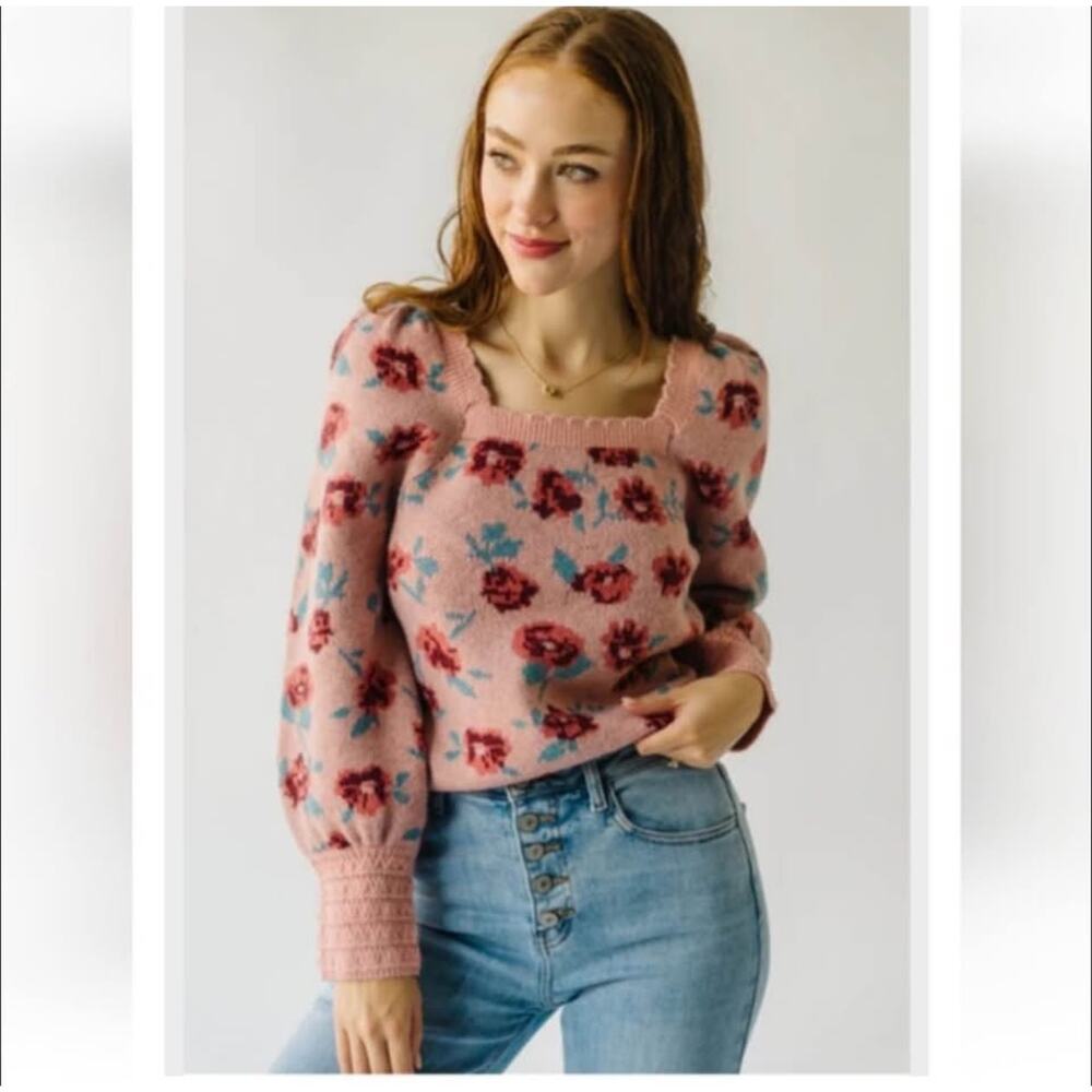 Sz XS - Willow‎ & Wind Boutique Floral Sweater